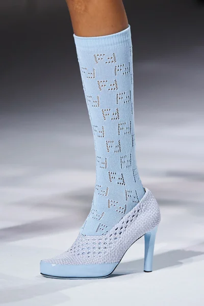 Look 97